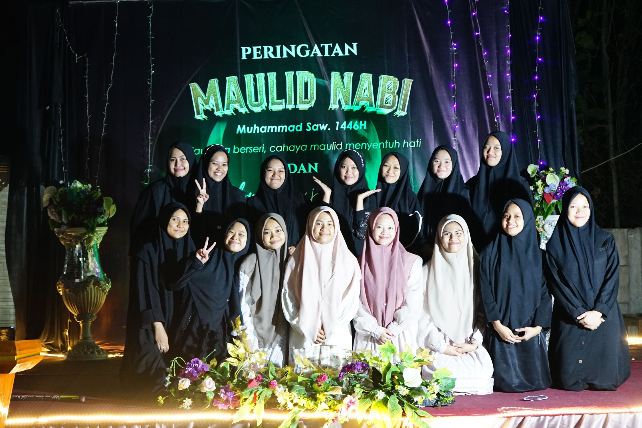 Kilau Kota Berseri, Cahaya Maulid Menyentuh Hati Peringatan Maulid Nabi Muhammad SAW 1446 H  di Ma’had Aly Al-Zamachsyari